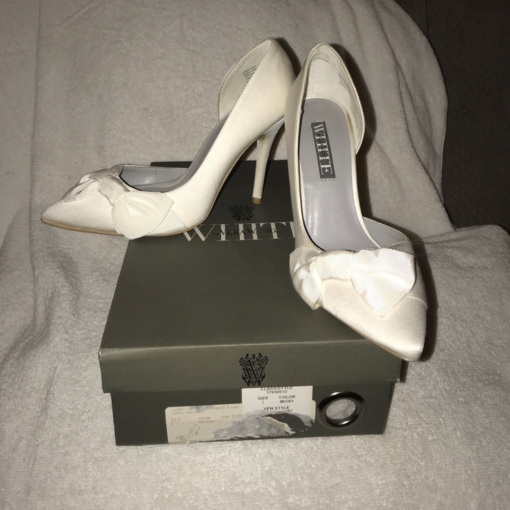 Vera Wang Heels